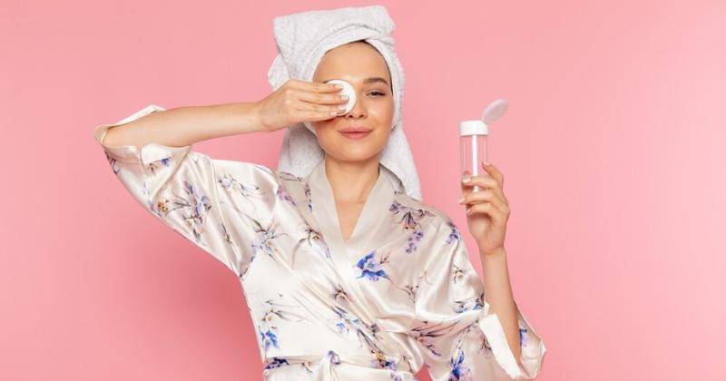 freepik/KamranAydinov